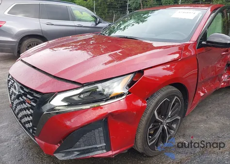 2024 Nissan Altima Sr z USA, uszkodzony, nr VIN 1N4BL4CV3RN348640